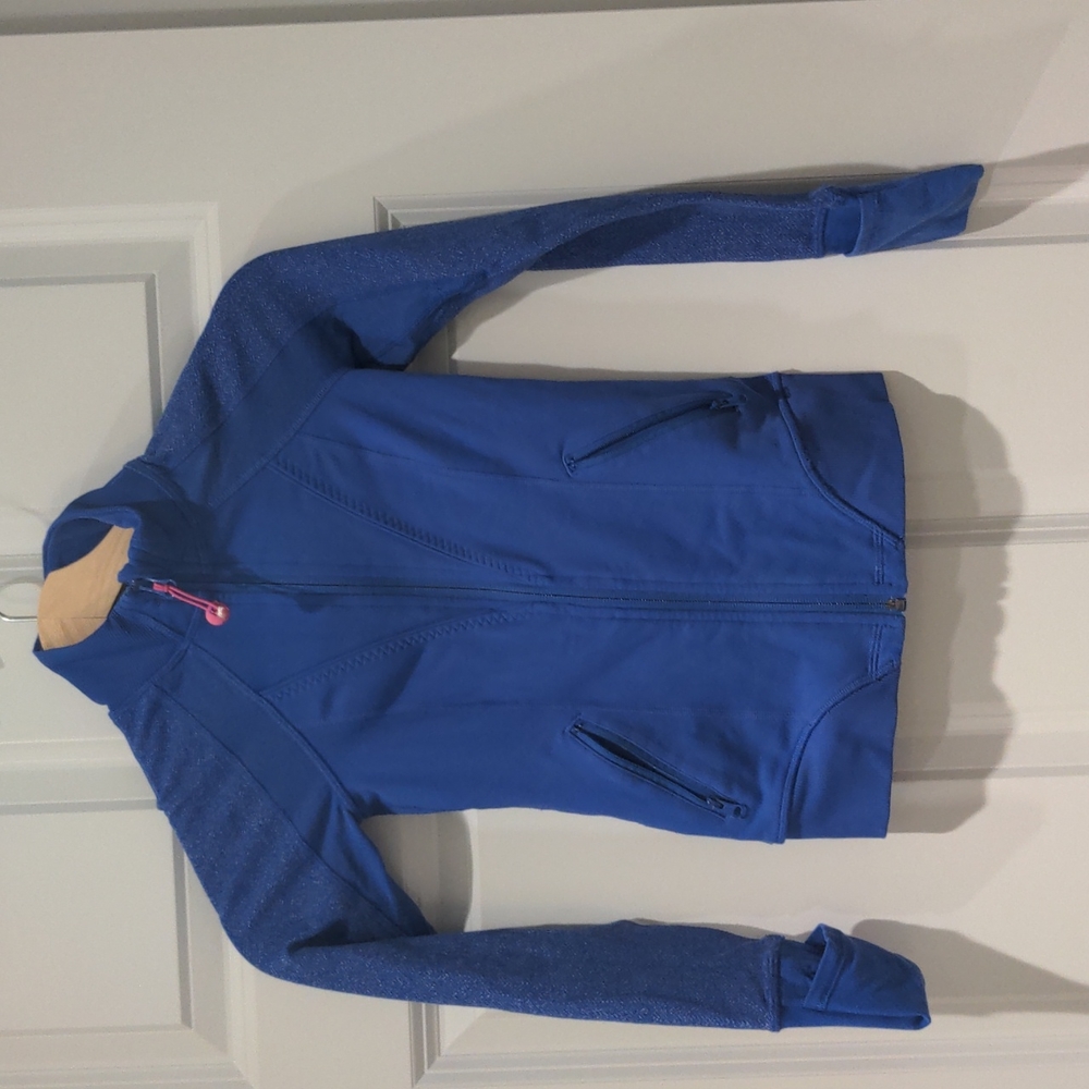 Ivivva Define jacket size 6